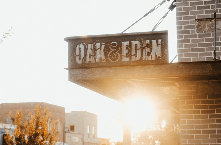 Dallas: Best American Made Whiskey – Oak and Eden.